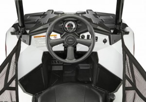 2014_5-SportsmanACE-Cockpit-White