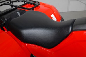 2015-Honda-Foreman-Rubicon-Seat